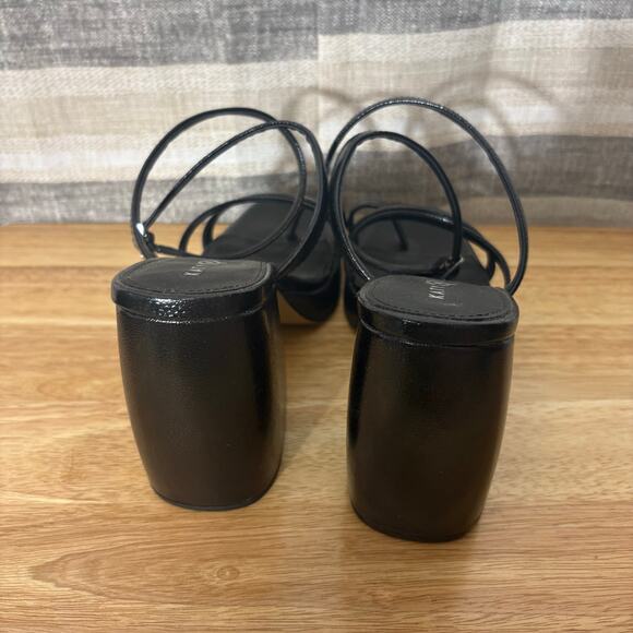 Katy Perry The Meadow Classic Black Strappy Chunky Heels Size 8.5 - Picture 7 of 11